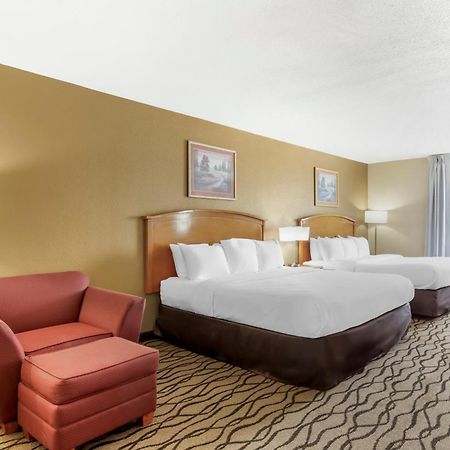 Comfort Inn & Suites Chesapeake - Portsmouth Dış mekan fotoğraf