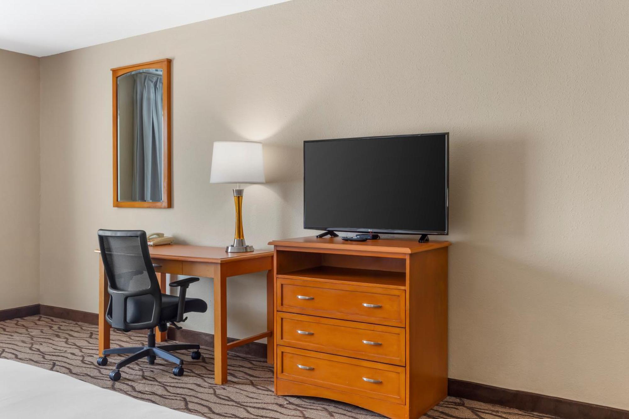 Comfort Inn & Suites Chesapeake - Portsmouth Dış mekan fotoğraf