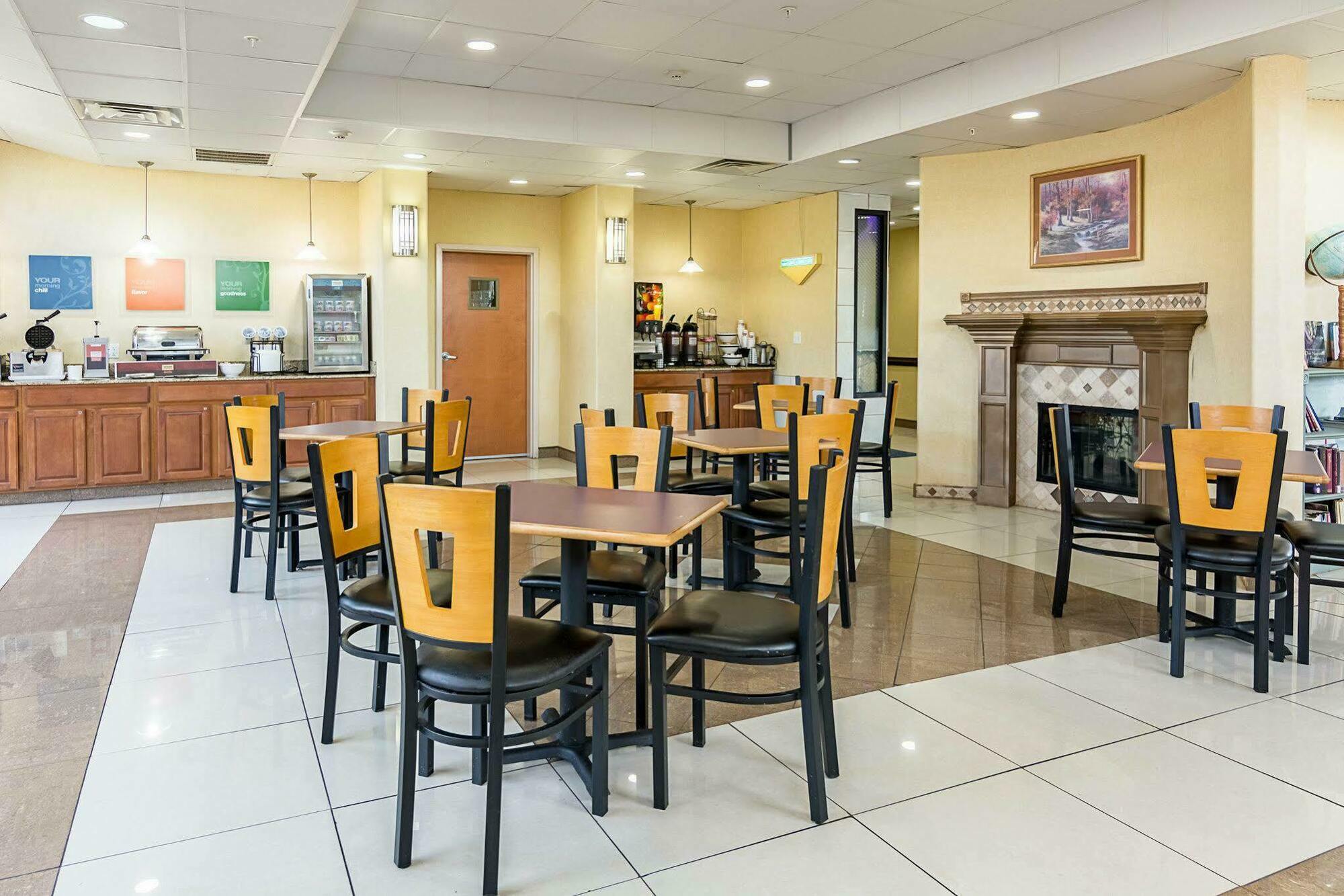 Comfort Inn & Suites Chesapeake - Portsmouth Dış mekan fotoğraf
