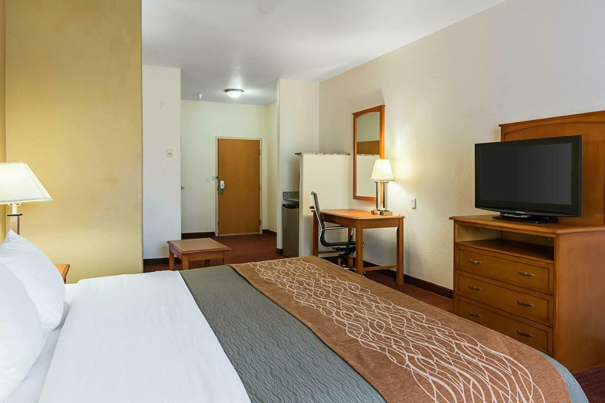Comfort Inn & Suites Chesapeake - Portsmouth Dış mekan fotoğraf